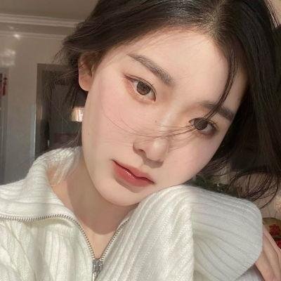 皇上命我来选妃封面